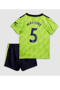 Manchester United Harry Maguire #5 Babyklær Tredje Fotballdrakt til barn 2022-23 Korte ermer (+ Korte bukser)